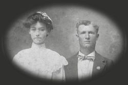 Charlie and Ellen Dora Lohman wedding portrait